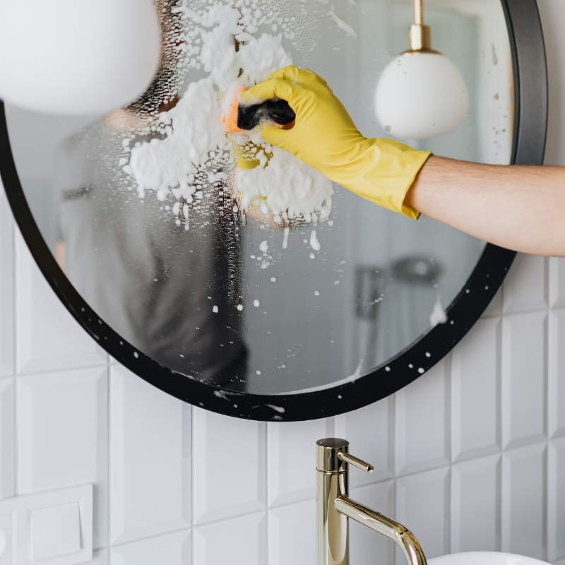 Professional cleaning service in Los Angeles by Lito Cleaning.